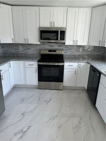 901 E Indian River RD, Norfolk, VA 23523