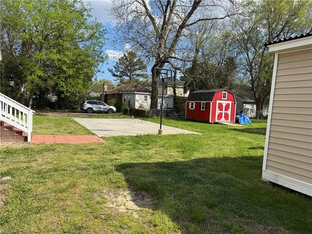 901 E Indian River RD, Norfolk, VA 23523