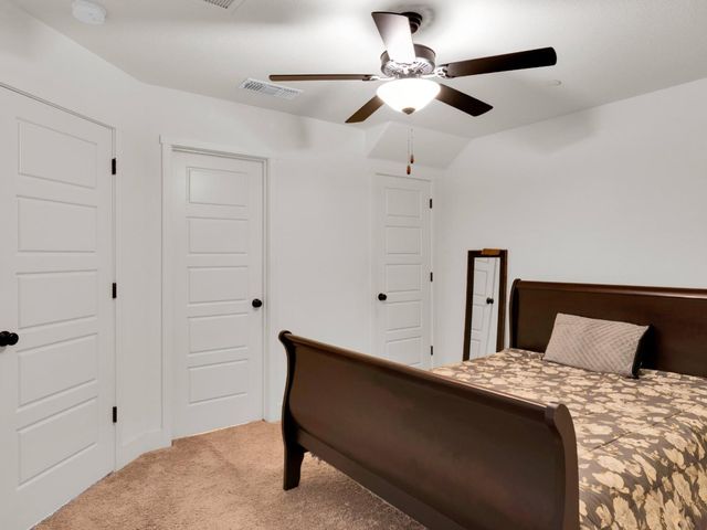 1672 Thistle Lane, Los Banos, CA 93635