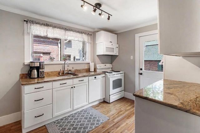 637 5th Street, Ann Arbor, MI 48103