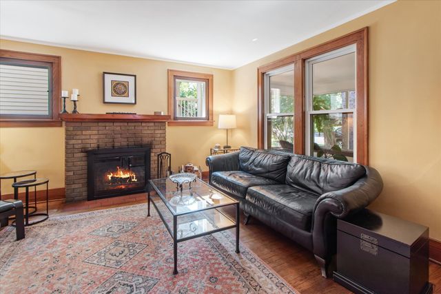 637 5th Street, Ann Arbor, MI 48103