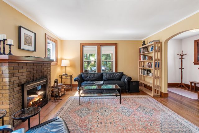 637 5th Street, Ann Arbor, MI 48103