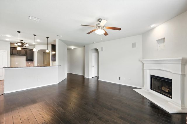 3112 Stonecrop Trail, Denton, TX 76226