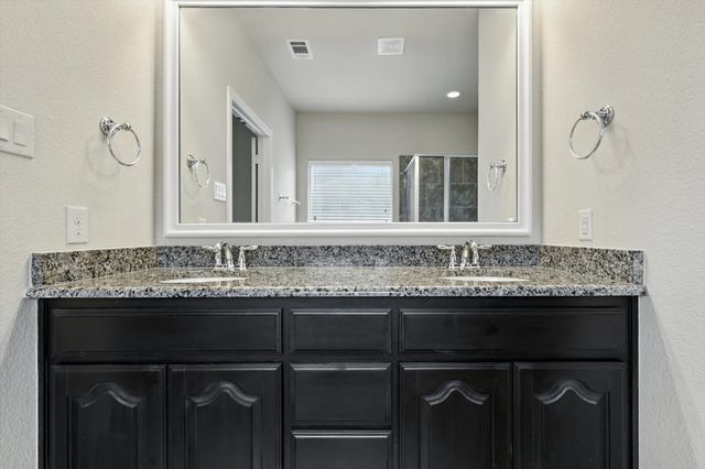 3112 Stonecrop Trail, Denton, TX 76226