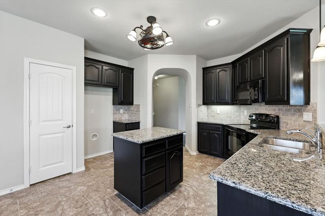 3112 Stonecrop Trail, Denton, TX 76226