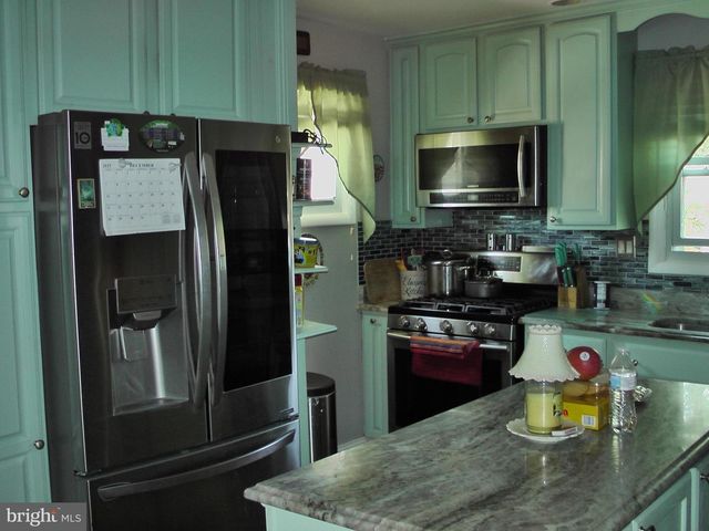 8013 HARRIS AVE, Baltimore, MD 21234