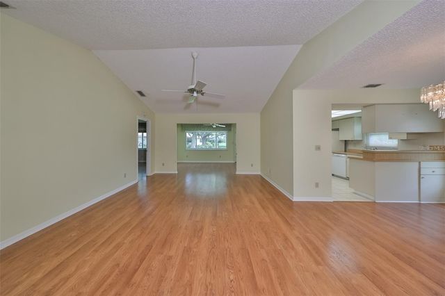 2620 LOCKSLEY STREET 261, Sun City Center, FL 33573
