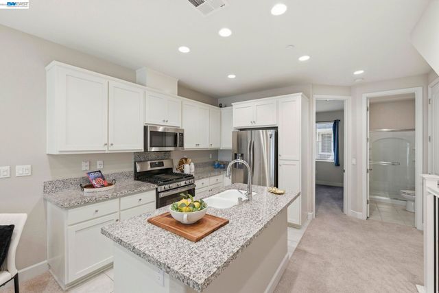 1820 Enclave Pl, Concord, CA 94519