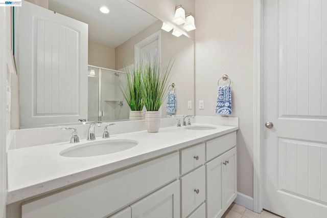 1820 Enclave Pl, Concord, CA 94519