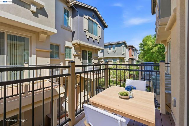 1820 Enclave Pl, Concord, CA 94519