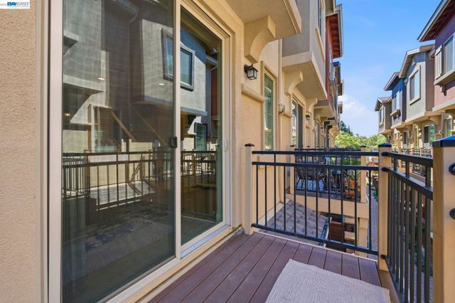 1820 Enclave Pl, Concord, CA 94519