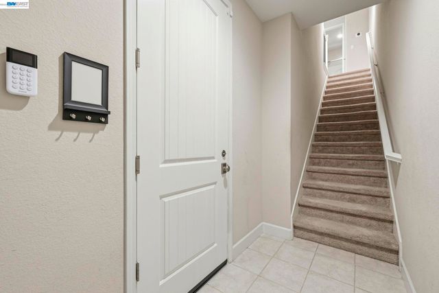 1820 Enclave Pl, Concord, CA 94519