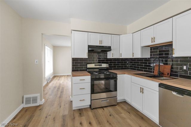 4358 Wyatt Road, Cleveland, OH 44128