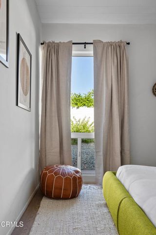 795 E Racquet Club Road, Palm Springs, CA 92262