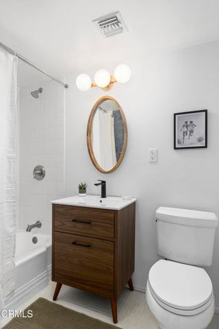 795 E Racquet Club Road, Palm Springs, CA 92262