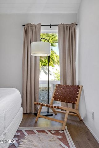 795 E Racquet Club Road, Palm Springs, CA 92262