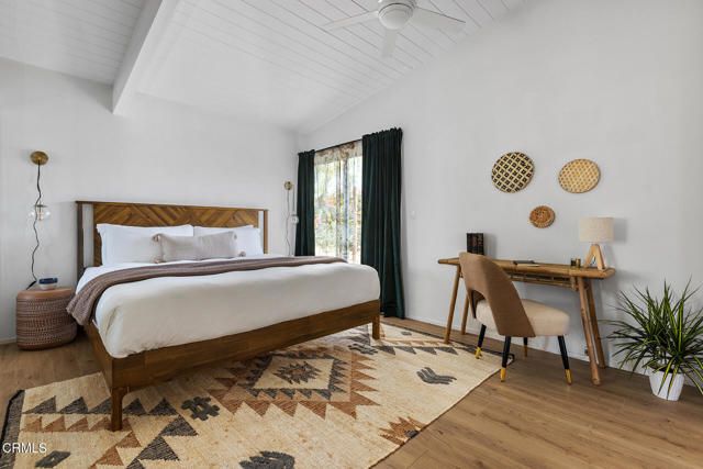 795 E Racquet Club Road, Palm Springs, CA 92262