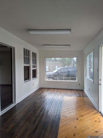 5505 Groom Rd, Baton Rouge, LA 70714