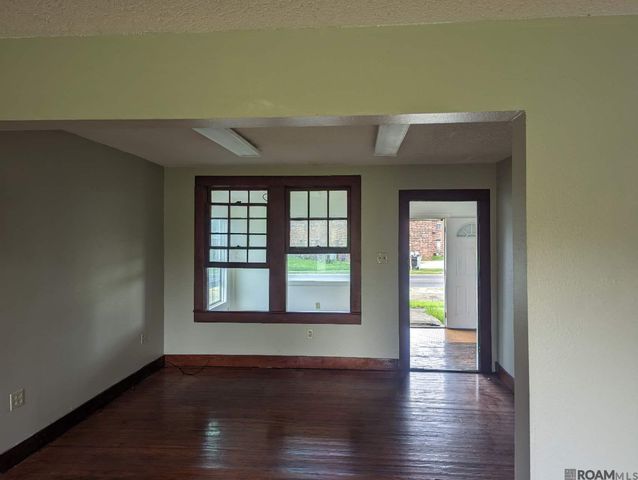 5505 Groom Rd, Baton Rouge, LA 70714