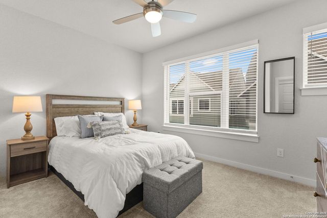 5843 Whitby Rd Unit 33, San Antonio, TX 78240