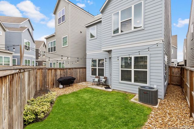 5843 Whitby Rd Unit 33, San Antonio, TX 78240