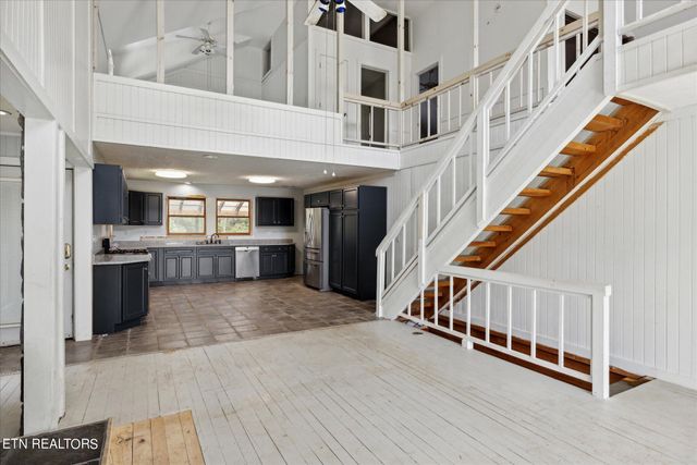 856 Little Berry Way, Del Rio, TN 37727