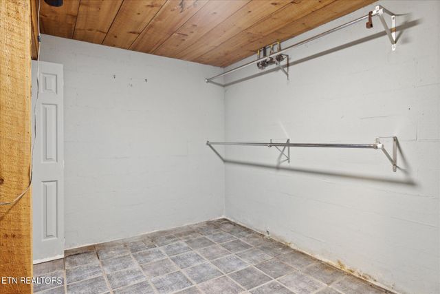 856 Little Berry Way, Del Rio, TN 37727