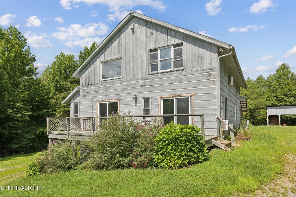 856 Little Berry Way, Del Rio, TN 37727