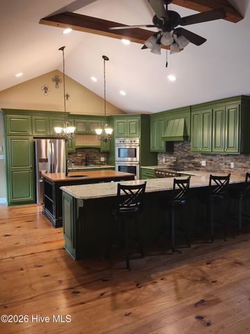 2348 Deep Run Church Road, Deep Run, NC 28525