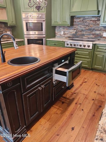 2348 Deep Run Church Road, Deep Run, NC 28525