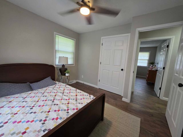 6815 Se Highway 54, Collins, MO 64738