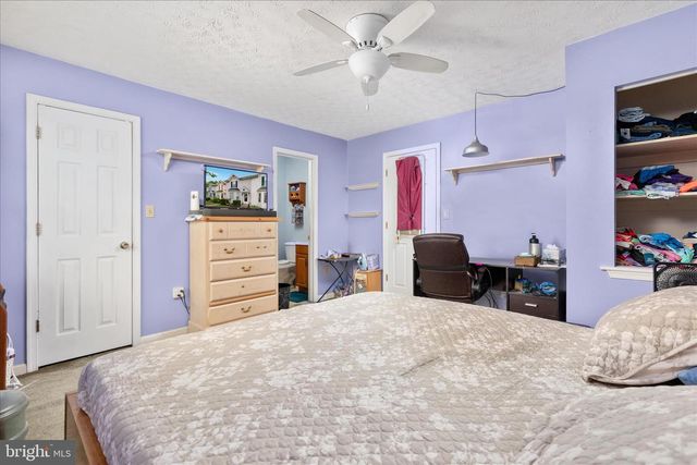 132 STADIUM CIR, Inwood, WV 25428