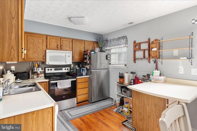 132 STADIUM CIR, Inwood, WV 25428