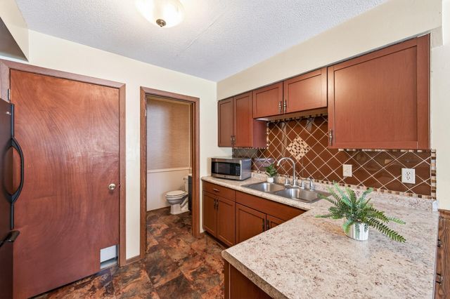 9192 Indian Boulevard S, Cottage Grove, MN 55016