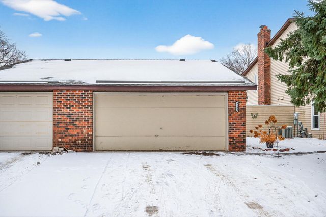 9192 Indian Boulevard S, Cottage Grove, MN 55016