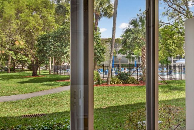 2201 Lucaya Bend A1, Coconut Creek, FL 33066