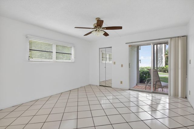 2201 Lucaya Bend A1, Coconut Creek, FL 33066