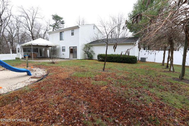 302 Princeton Drive, Howell, NJ 07731