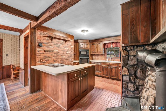 24 Sunrise Ridge, Middlefield, CT 06481