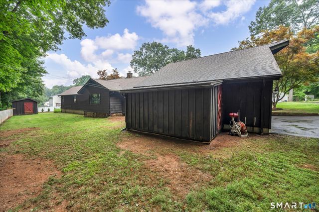 24 Sunrise Ridge, Middlefield, CT 06481