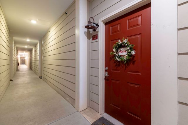 1984 Folly Road B108, Charleston, SC 29412