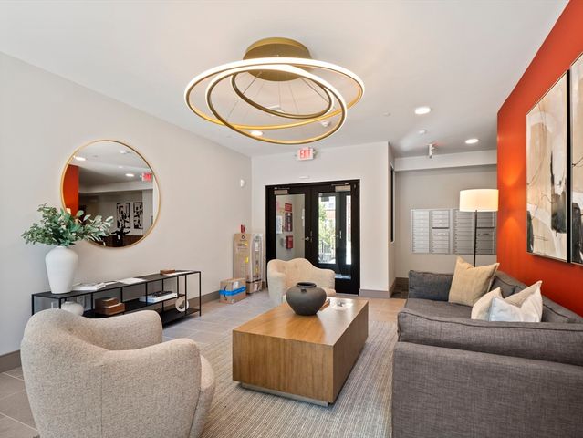 249 Corey Rd 404, Boston, MA 02135