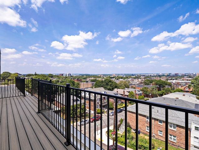 249 Corey Rd 404, Boston, MA 02135