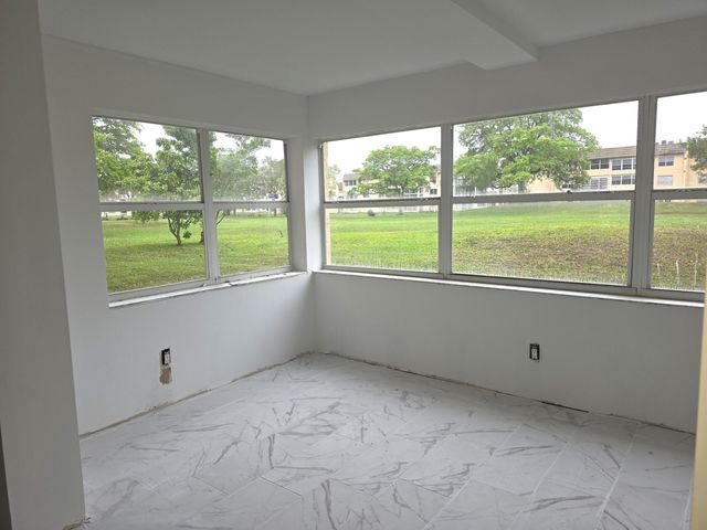 9310 Sunrise Lakes Boulevard 108, Sunrise, FL 33322