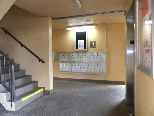 9310 Sunrise Lakes Boulevard 108, Sunrise, FL 33322