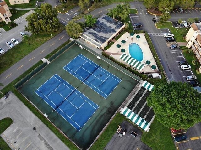 9310 Sunrise Lakes Boulevard 108, Sunrise, FL 33322
