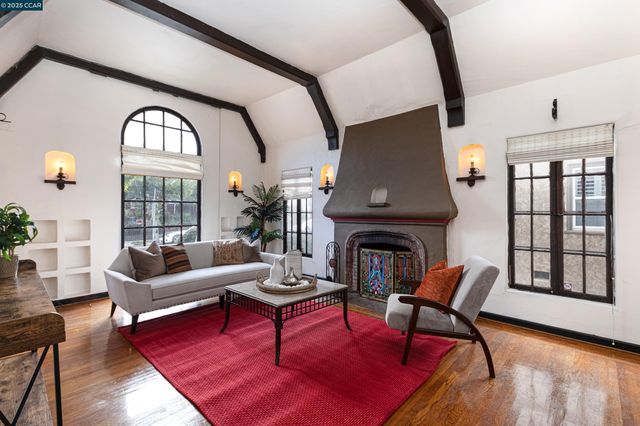 2600 55Th Ave, Oakland, CA 94605