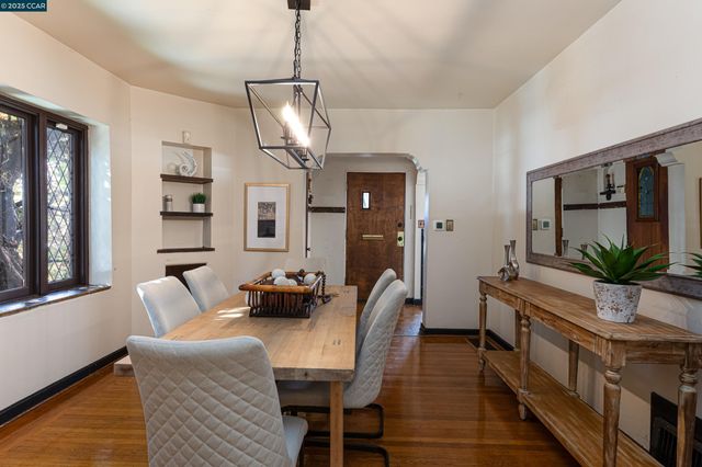 2600 55Th Ave, Oakland, CA 94605