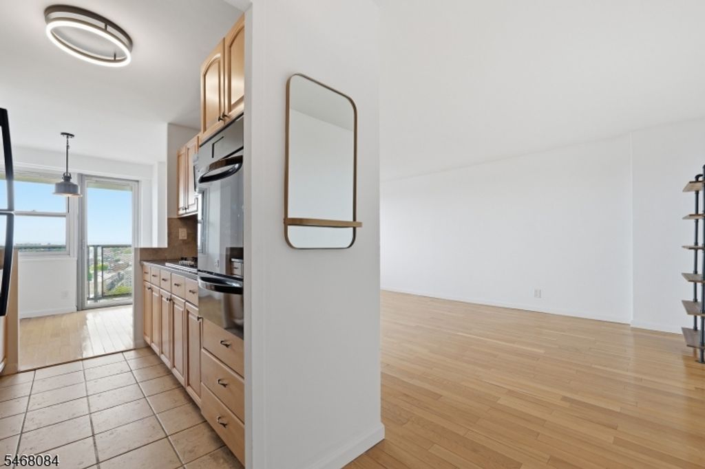 6600 Kennedy Blvd 22F, West New York Town, NJ 07093 — photo 2