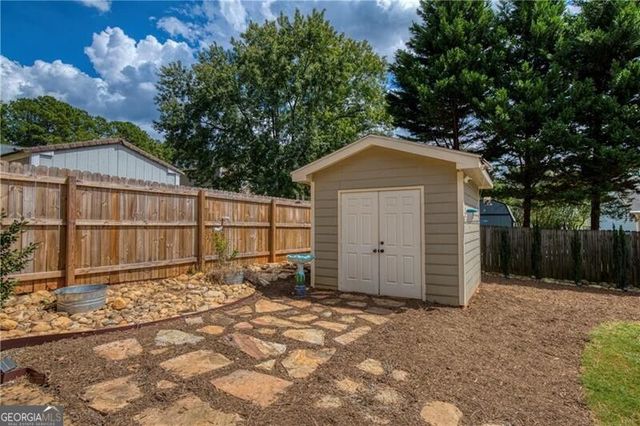 4270 Hidden Meadow Circle, Sugar Hill, GA 30518